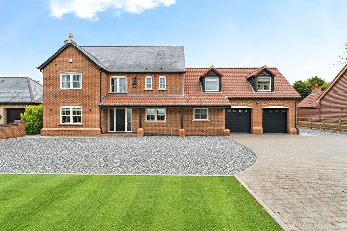 4 Bedroom Detached House For Sale In New Woods Drive, Wimblington, March, PE15