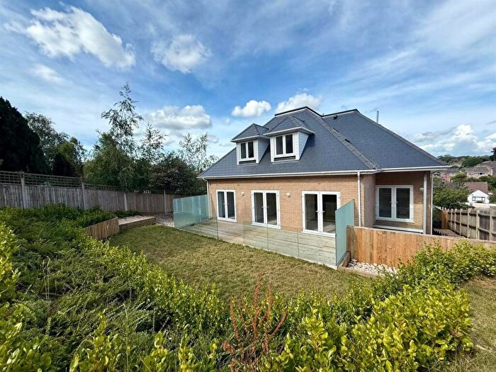 2 Bedroom Block Of Apartments To Rent In Preston Road, Weymouth, DT3