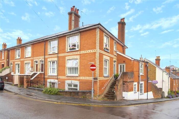 1 Bedroom Flat To Rent In Cooper Road, Guildford, GU1