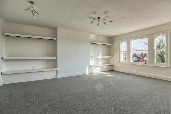 1 Bedroom Flat To Rent In Grange Road, London, W5