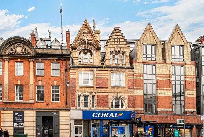 1 Bedroom Flat For Sale In Station Road, Reading, Berkshire, RG1