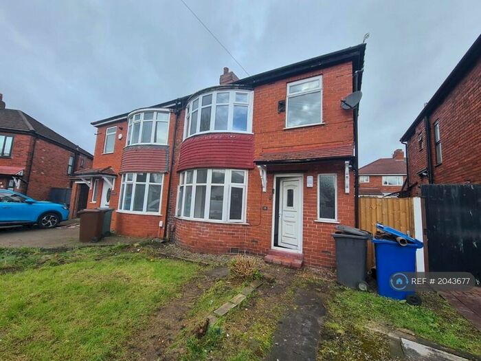 3 Bedroom Semi-Detached House To Rent In Kingston Road, Radcliffe, Manchester, M26