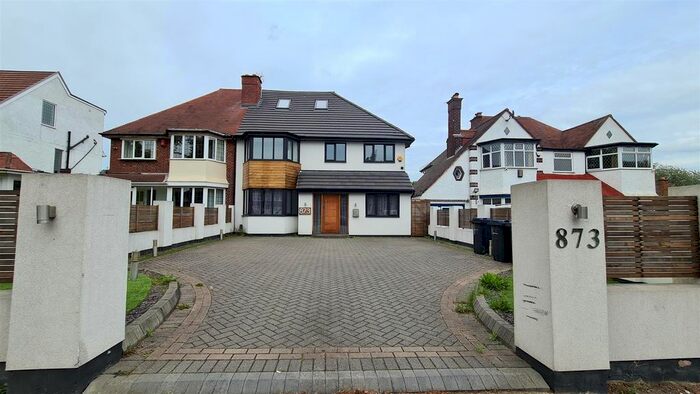 5 Bedroom Semi-Detached House To Rent In Chester Road, Erdington, Birmingham, B24