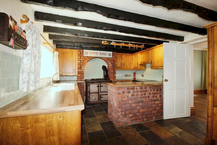 3 Bedroom Semi-Detached House To Rent In High Street, Braithwell, Rotherham, South Yorkshire, S66