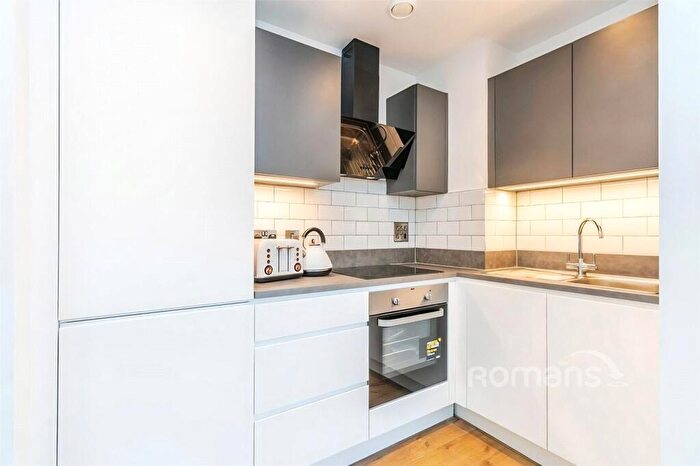 1 Bedroom Flat To Rent In Grandview, Farnborough Road, Farnborough, GU14