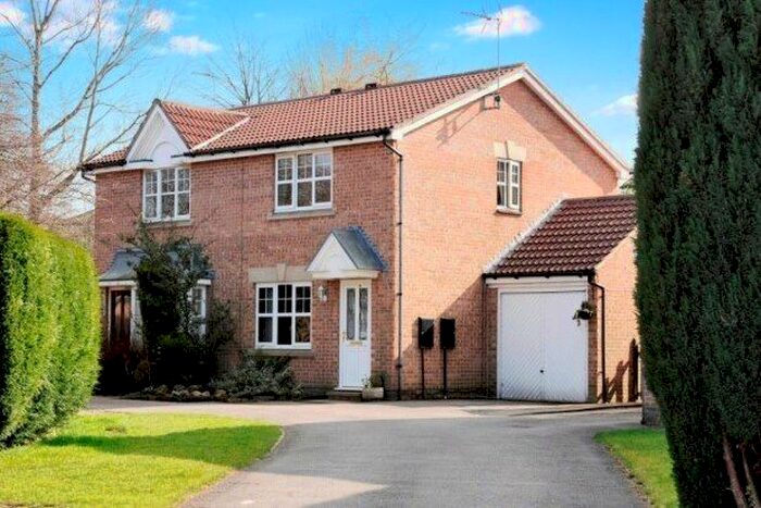 4 Bedroom Semi-Detached House To Rent In Speedwell Glade, Harrogate, HG3