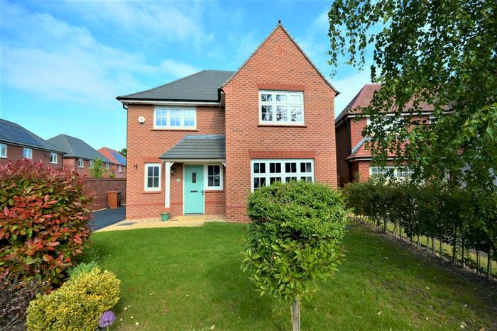 4 Bedroom Detached House To Rent In Hawker Road, Woodford, Stockport, SK7