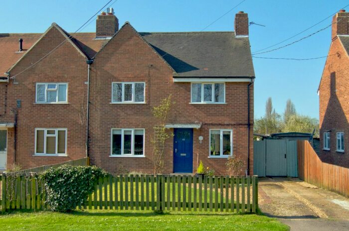 4 Bedroom Semi-Detached House To Rent In High Street, Hauxton, Cambridge, CB22