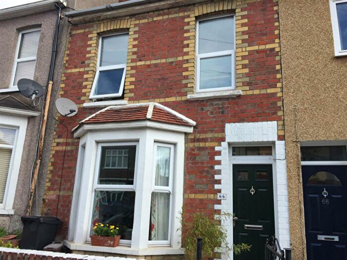 4 Bedroom Terraced House To Rent In Springfield Avenue, Bristol, BS7