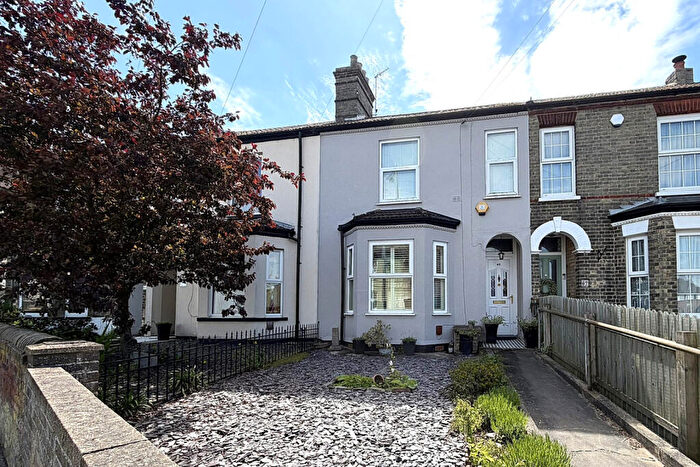 3 Bedroom Terraced House For Sale In Carlton Road, Lowestoft, NR33
