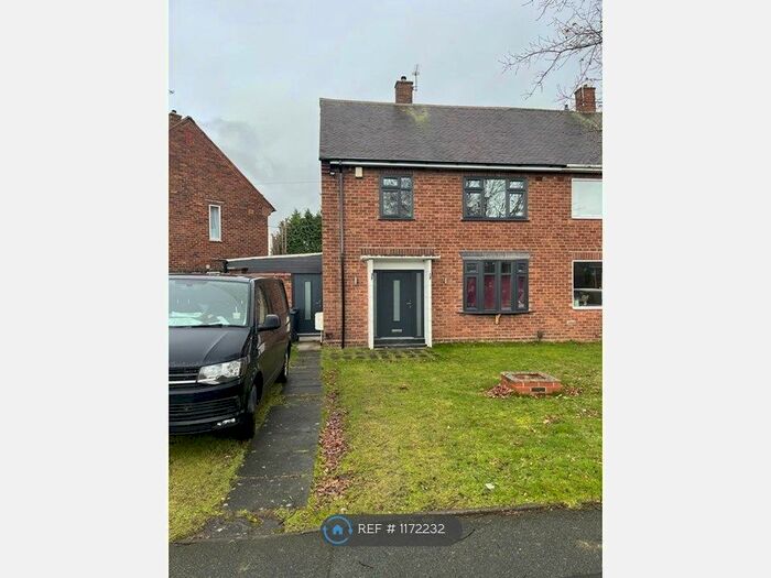 3 Bedroom Semi-Detached House To Rent In Cromwell Road, Wolverhampton, WV10