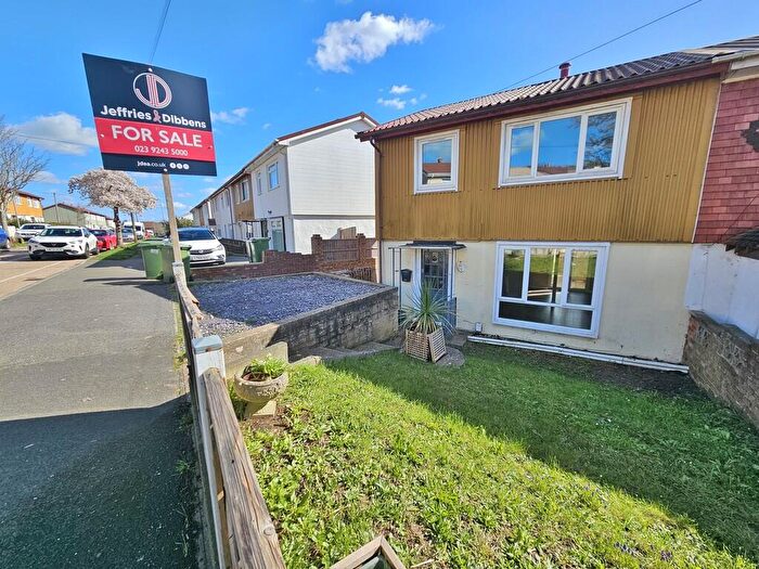 3 Bedroom End Of Terrace House For Sale In Hatherley Road, Paulsgrove, PO6