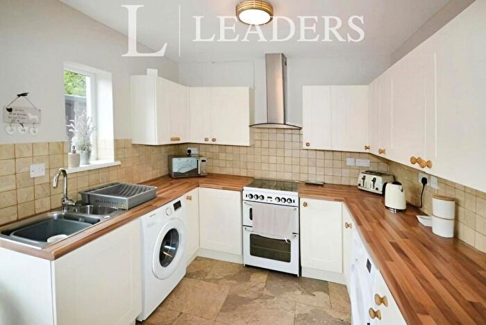 1 Bedroom Semi Detached House To Rent In Hilton Road, Stoke-on-Trent, ST4