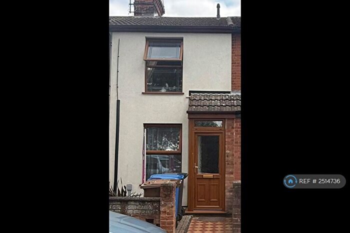 3 Bedroom Terraced House To Rent In Stanley Avenue, Ipswich, IP3