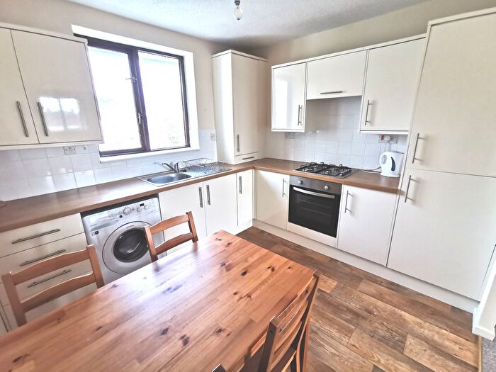1 Bedroom Flat To Rent In Brunswick Court, Swansea, SA1