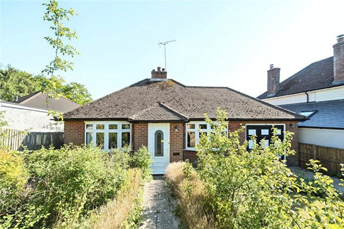 2 Bedroom Bungalow For Sale In Larkfield Road, Farnham, Surrey, GU9