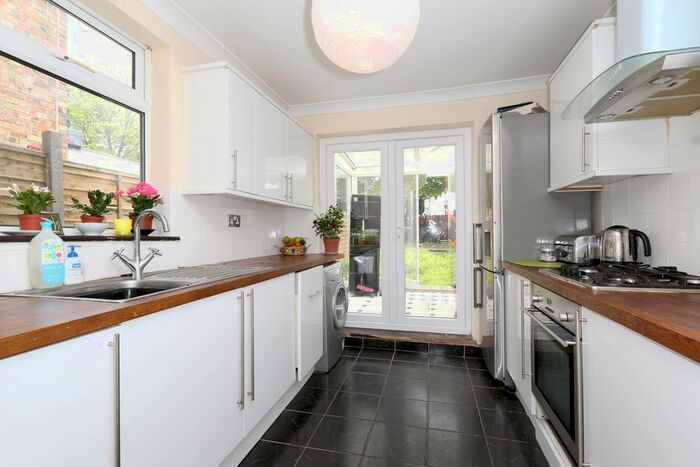 3 Bedroom Terraced House To Rent In Roberts Road, London, E17