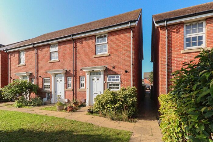 2 Bedroom End Terrace House For Sale In Star Lane Link, Margate, Kent, CT9