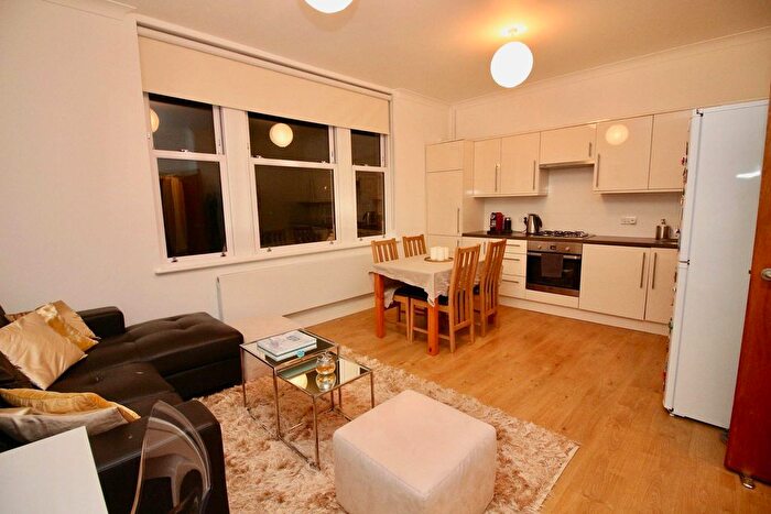 1 Bedroom Flat To Rent In Highpark Park, Highbury, London, N5