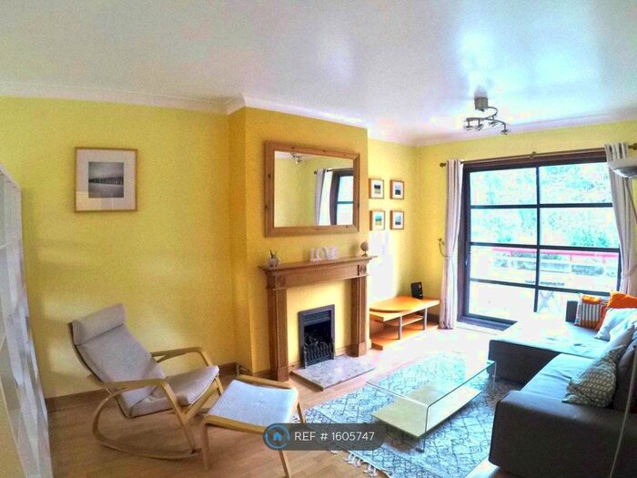 1 Bedroom Flat To Rent In Finland Street, London, SE16