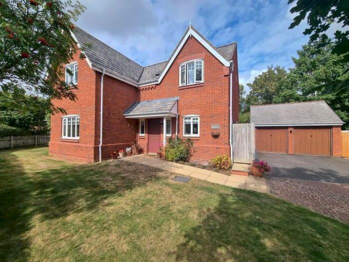 5 Bedroom Detached House For Sale In Cherry Hill, Old, Northampton, NN6