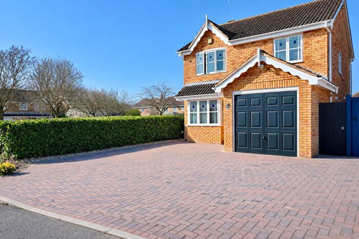 3 Bedroom Detached House For Sale In Shelduck Crescent, Great Notley, Braintree, CM77