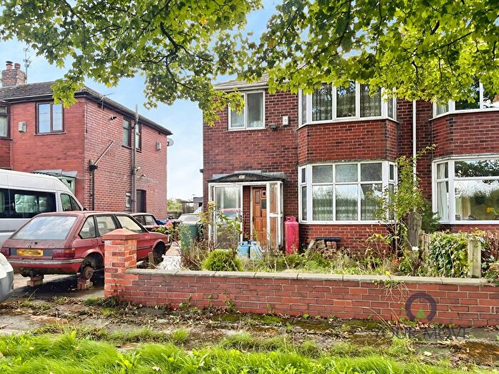 3 Bedroom Semi-Detached House For Sale In Ringley Road West, Radcliffe, Manchester, Greater Manchester, M26
