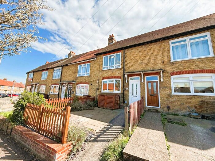 2 Bedroom Terraced House To Rent In Quinnell Street, Rainham, ME8
