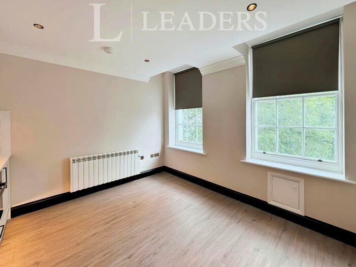Apartment To Rent In Belvedere Terrace, BN1