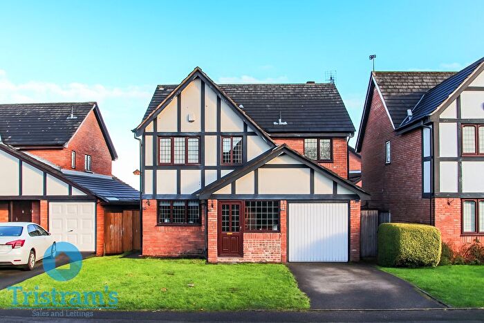 4 Bedroom Detached House For Sale In Arnos Grove, Nuthall, NG16