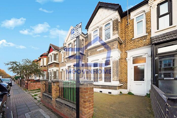 3 Bedroom Terraced House For Sale In Stopford Road, London, E13