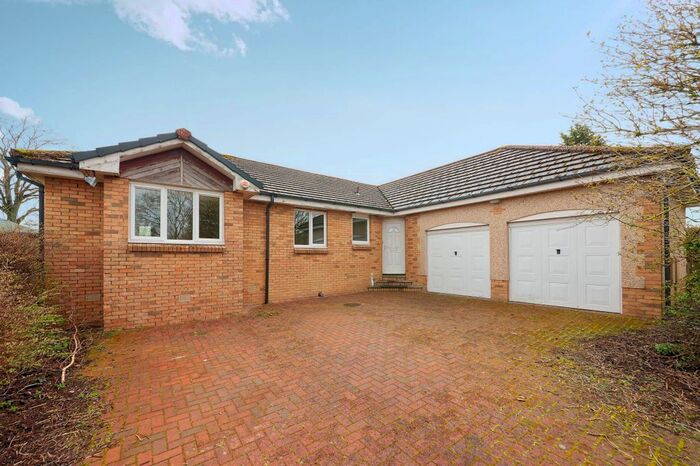 3 Bedroom Bungalow For Sale In Colliehill Road, Biggar, South Lanarkshire, ML12