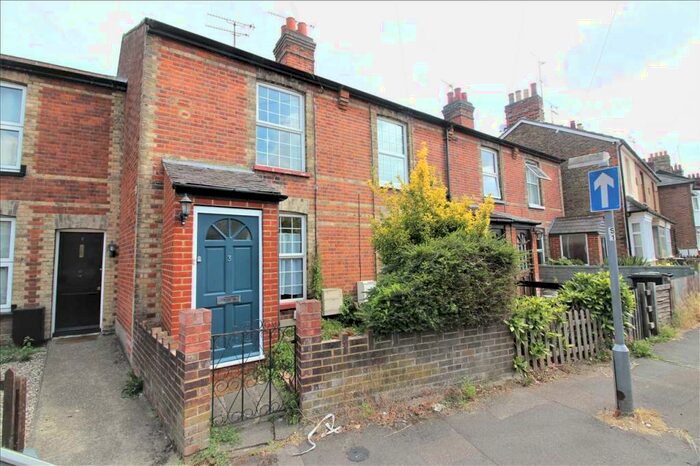 2 Bedroom Terraced House To Rent In Two Bedroom Terrace House - City Centre, CM2