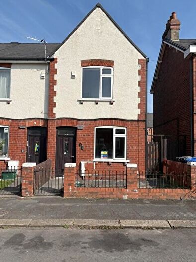 2 Bedroom End Of Terrace House For Sale In Armitage Road, Balby, Doncaster, DN4