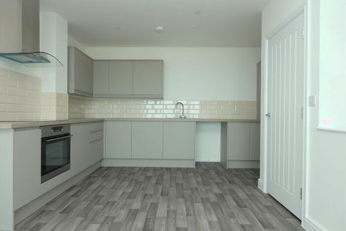 2 Bedroom Maisonette To Rent In Sea Road, Westgate-On-Sea, CT8