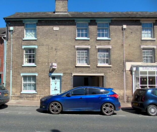 3 Bedroom Town House To Rent In High Street, Needham Market, IP6