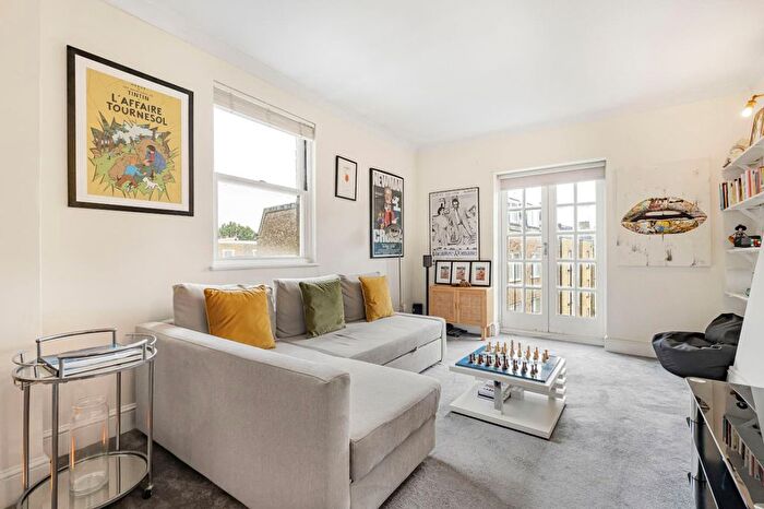 1 Bedroom Flat To Rent In Earl's Court, SW5