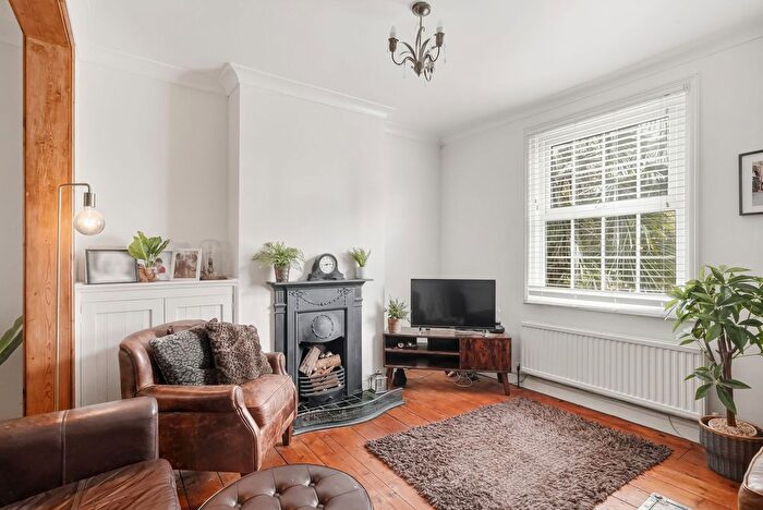 3 Bedroom Terraced House For Sale In William Road, Sutton, SM1