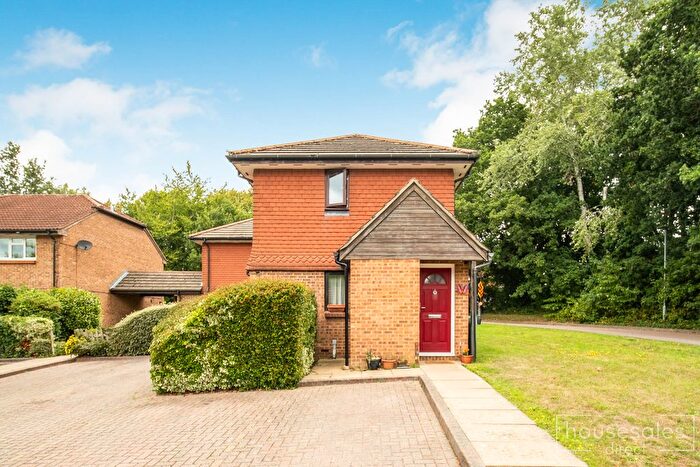 1 Bedroom Lodge For Sale In Portia Grove Warfield, Bracknell, RG42