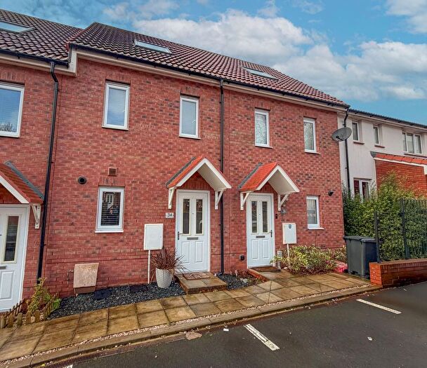 3 Bedroom Terraced House For Sale In Luscombe Close, Paignton, TQ3