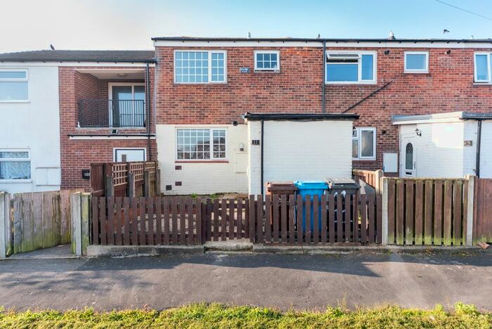 3 Bedroom Terraced House For Sale In Leitholm Close, Lothian Way, Bransholme, Hull, HU7