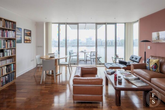 2 Bedroom Apartment To Rent In Luna House, Bermondsey, SE16