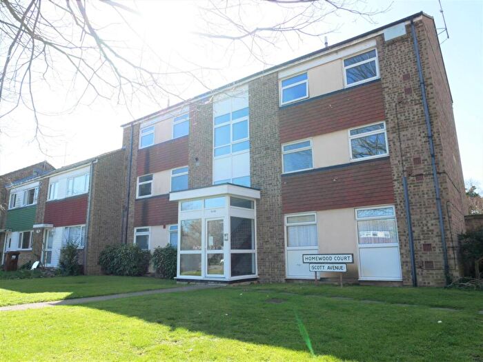 1 Bedroom Apartment For Sale In Scott Avenue, Rainham, Gillingham, ME8