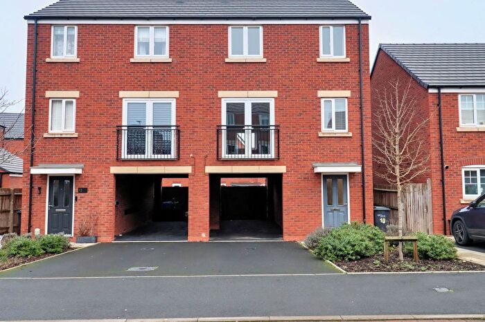 3 Bedroom Semi-Detached House To Rent In Mullarkey Drive, Lichfield, WS14