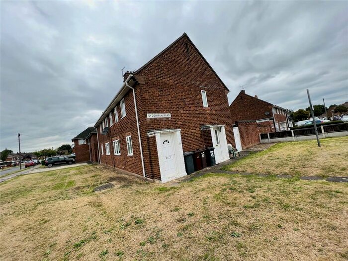 1 Bedroom Flat To Rent In Essington Way, Wolverhampton, West Midlands, WV1