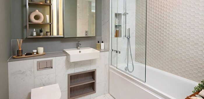 2 Bedroom Flat For Sale In Kidbrooke Village, Greenwich, SE3