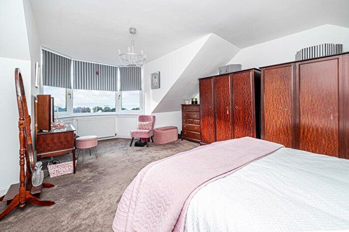 3 Bedroom Semi-Detached Villa For Sale In Loughborough Road, Kirkcaldy, KY1