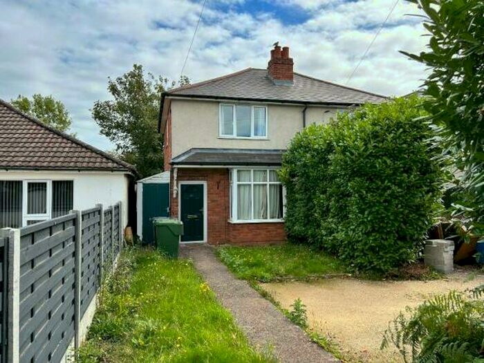2 Bedroom Semi-Detached House To Rent In Hollywood Lane, Birmingham, B47