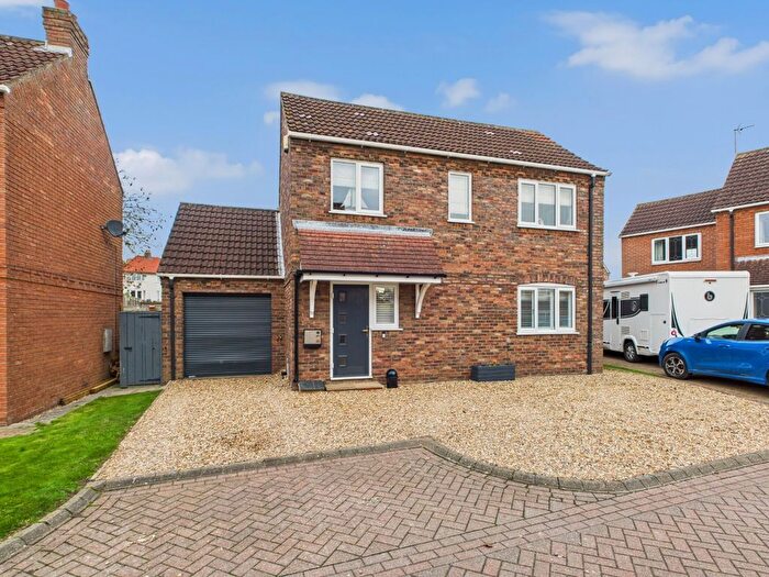 2 Bedroom Detached House For Sale In Boardman Park, Brandesburton, Driffield, YO25