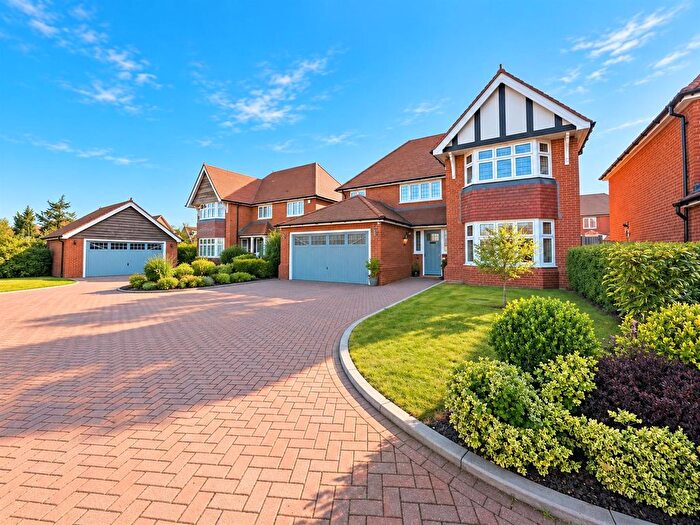 4 Bedroom Detached House For Sale In Robinson Road, Herne Bay, CT6